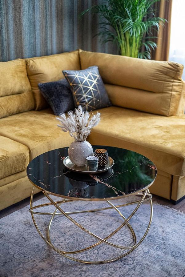 Awesome Apartment Bucarest Esterno foto
