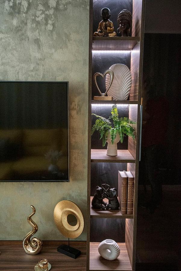 Awesome Apartment Bucarest Esterno foto